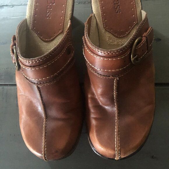 Bass Sage Clogs     - Picture 1 of 6